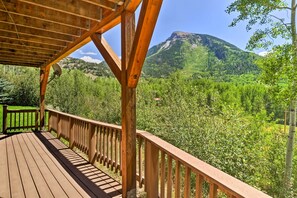 Interior - Peaceful Marble, Colorado Home w/ Deck & Mtn Views (Carbondale)