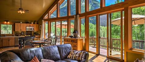 House (3 Bedrooms) | Front of property