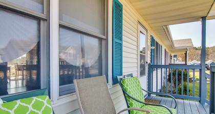 Milton Townhouse ~ 9 Mi to Delaware Bay!