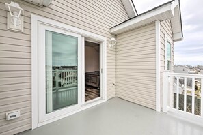 Interior - New Townhome < Half Mi to Beach! (North Wildwood)