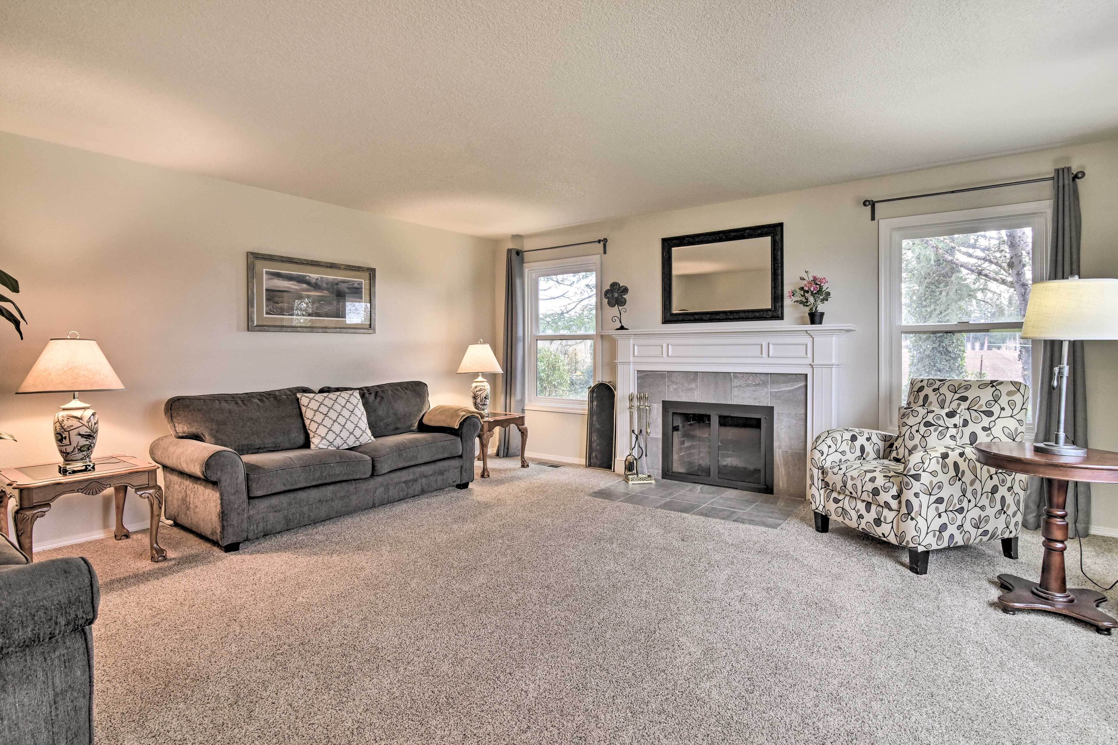 House (5 Bedrooms) | Interior