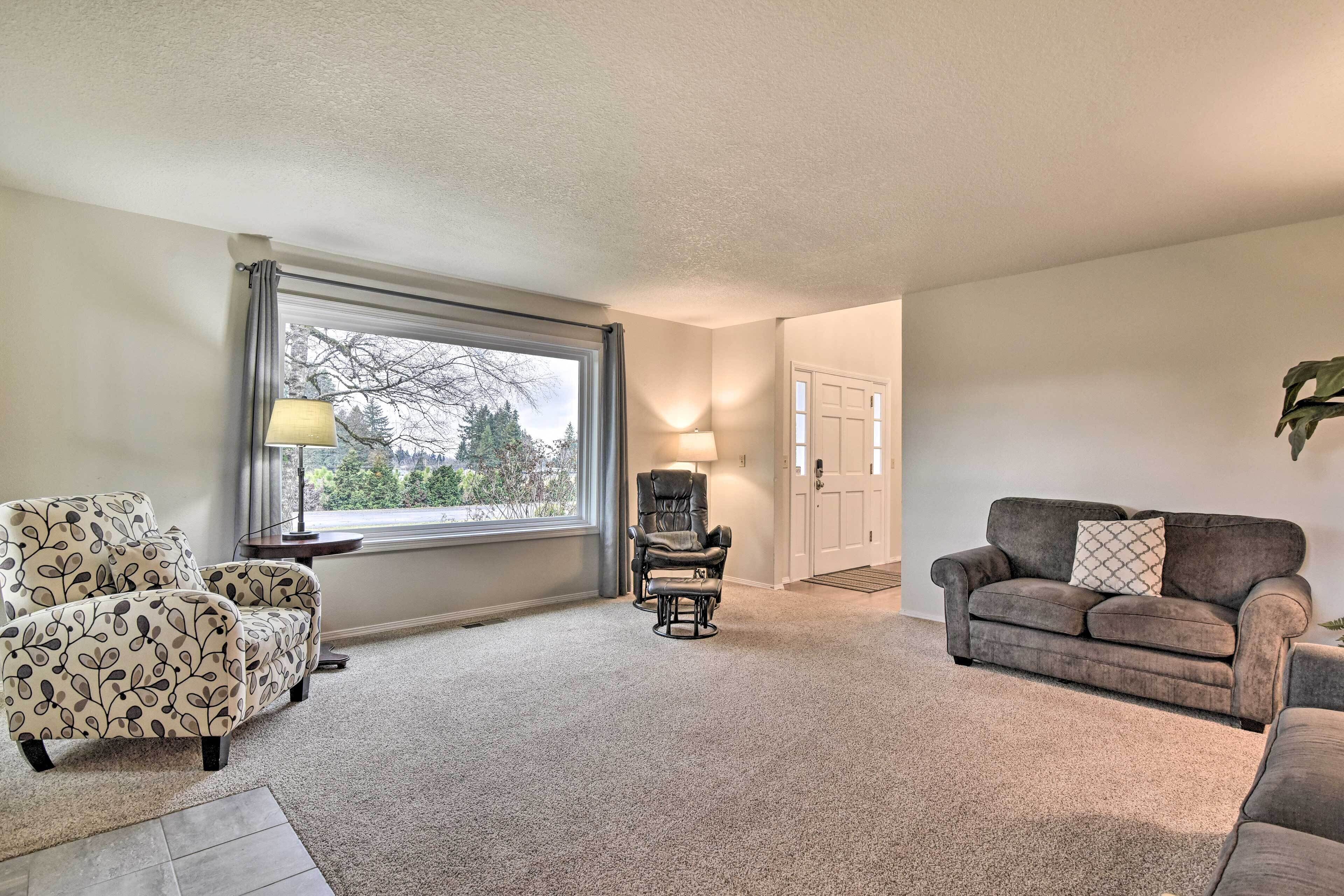 House (5 Bedrooms) | Interior