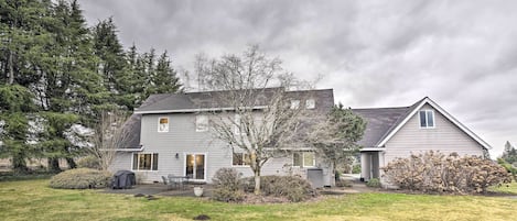 House (5 Bedrooms) | Interior