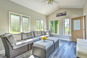 House (4 Bedrooms) | Interior - Pet-friendly Maple Grove Gem w/ Private Yard! (Maple Grove)