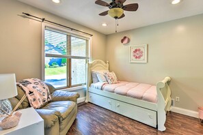 House (4 Bedrooms) | Interior - Pet-friendly Maple Grove Gem w/ Private Yard! (Maple Grove)