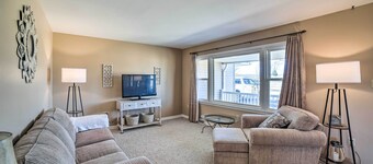 Rural Seneca House w/ Yard Near I-80