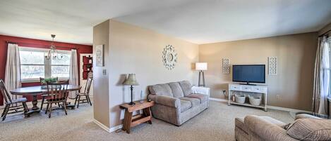 House (3 Bedrooms) | Front of property