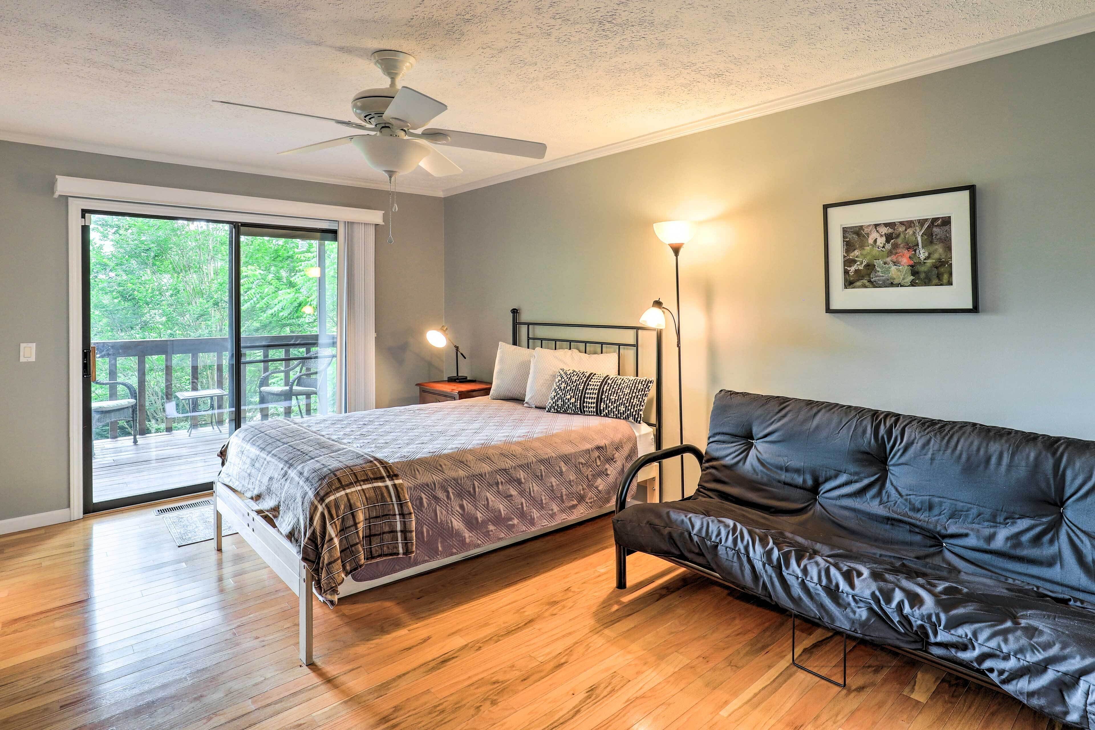 Scenic Smokies Cabin w/ Decks, Fire Pit, Gas Grill