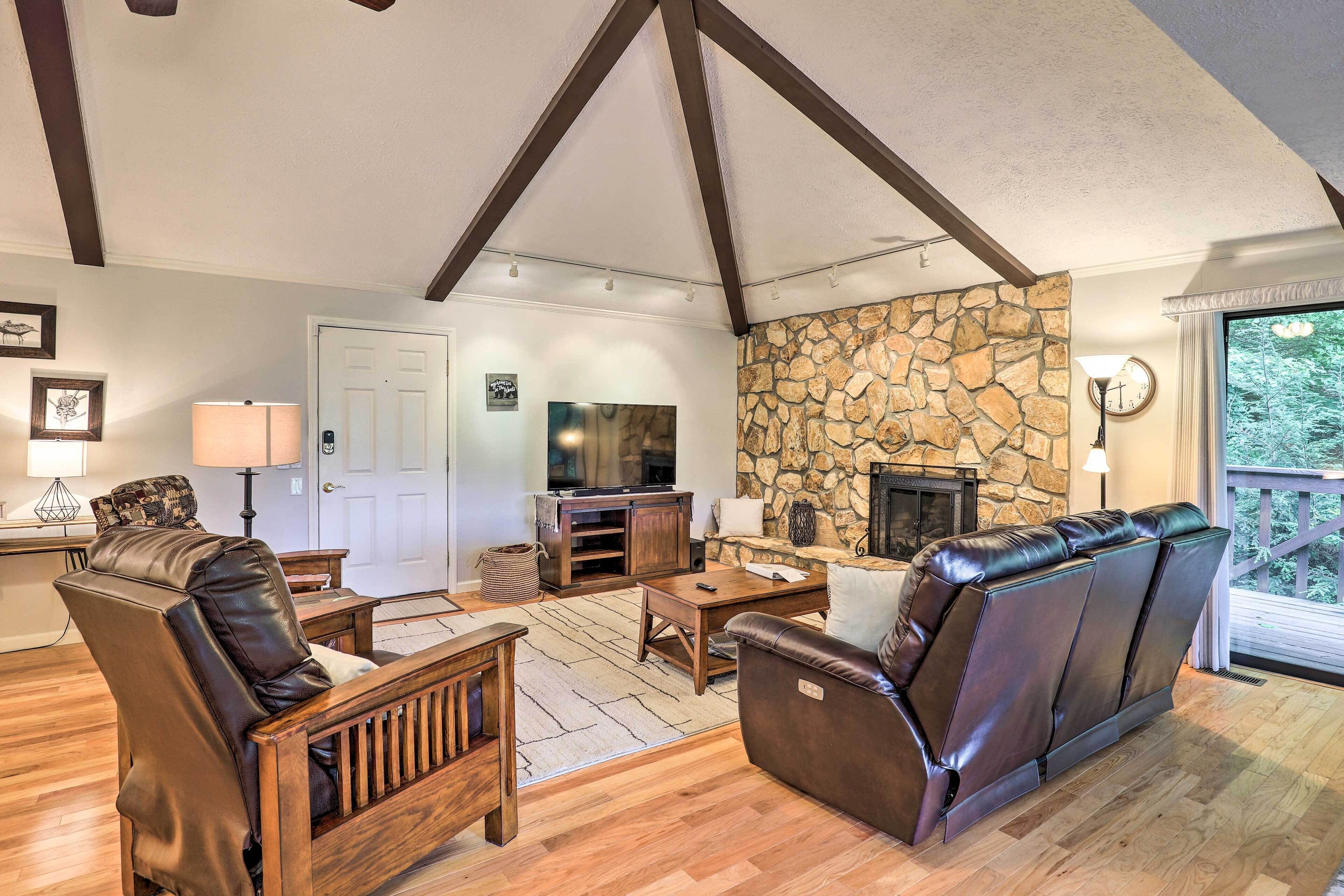 Scenic Smokies Cabin w/ Decks, Fire Pit, Gas Grill