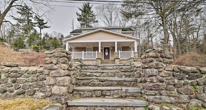 Scotrun Home Centrally Located to Area Resorts