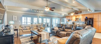 Secluded Avinger Home w/ Lake Access!