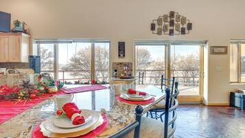 Rumah (2 Bedrooms) | Interior