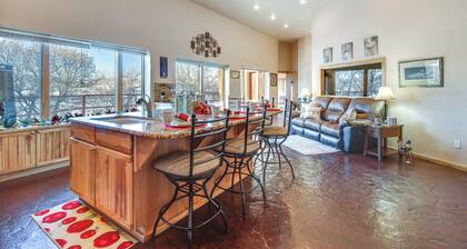 Scenic Great Falls Retreat On Missouri River!