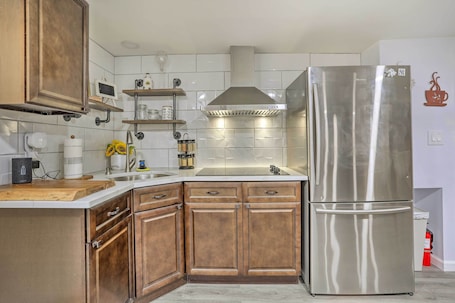 Apartment (0 Bedroom) | Interior. Soccer Matches Stay
15 Min to Metlife and NYC