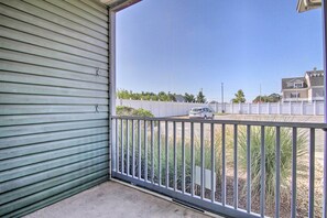 Apartment (2 Bedrooms) | Interior - Rehoboth Beach Condo w/ Patio: 5 Mi to Ocean! (Rehoboth Beach)