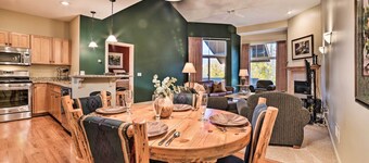 Ski-in/ski-out! Cozy Bellaire Resort Retreat!