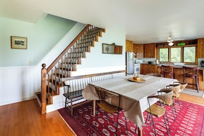 Rumah (4 Bedrooms) | Interior