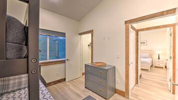 Cottage (2 Bedrooms) | Interior