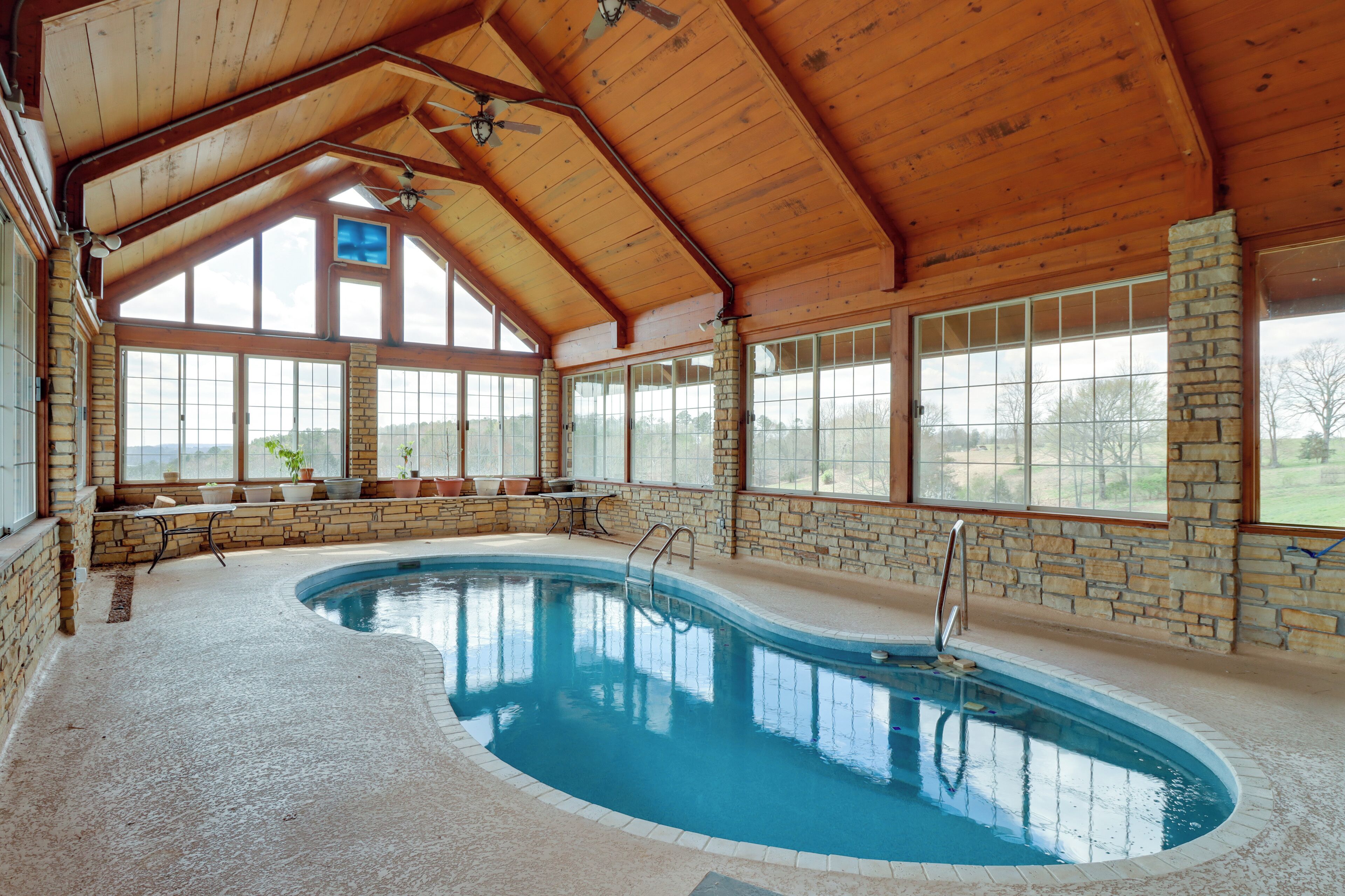 Shirley Vacation Rental w/ Shared Indoor Pool
