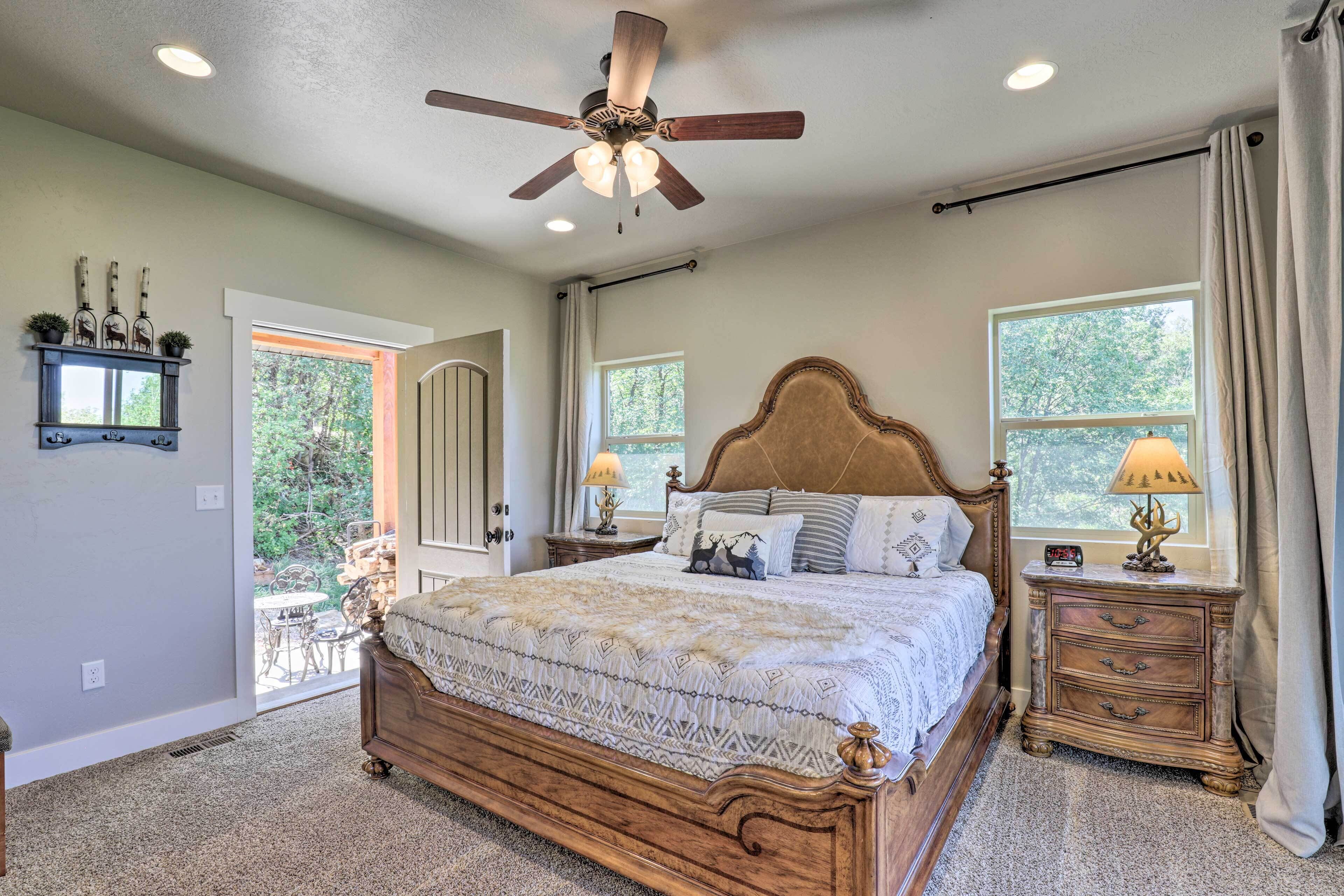 House (4 Bedrooms) | Interior