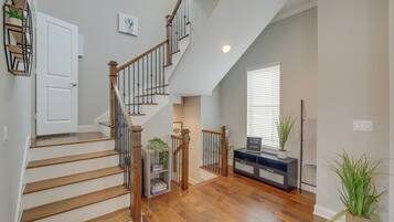 Apartment (3 Bedrooms) | Interior