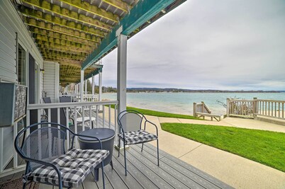 Updated Onekama Resort Condo on Portage Lake!