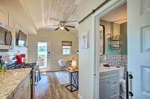 House (1 Bedroom) | Interior