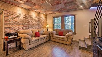 Rumah (2 Bedrooms) | Interior