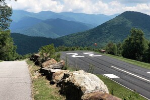 Apartment (2 Bedrooms) | Interior - Hike On-site! Home 8 Mi to Wolf Ridge Ski Resort (Burnsville)