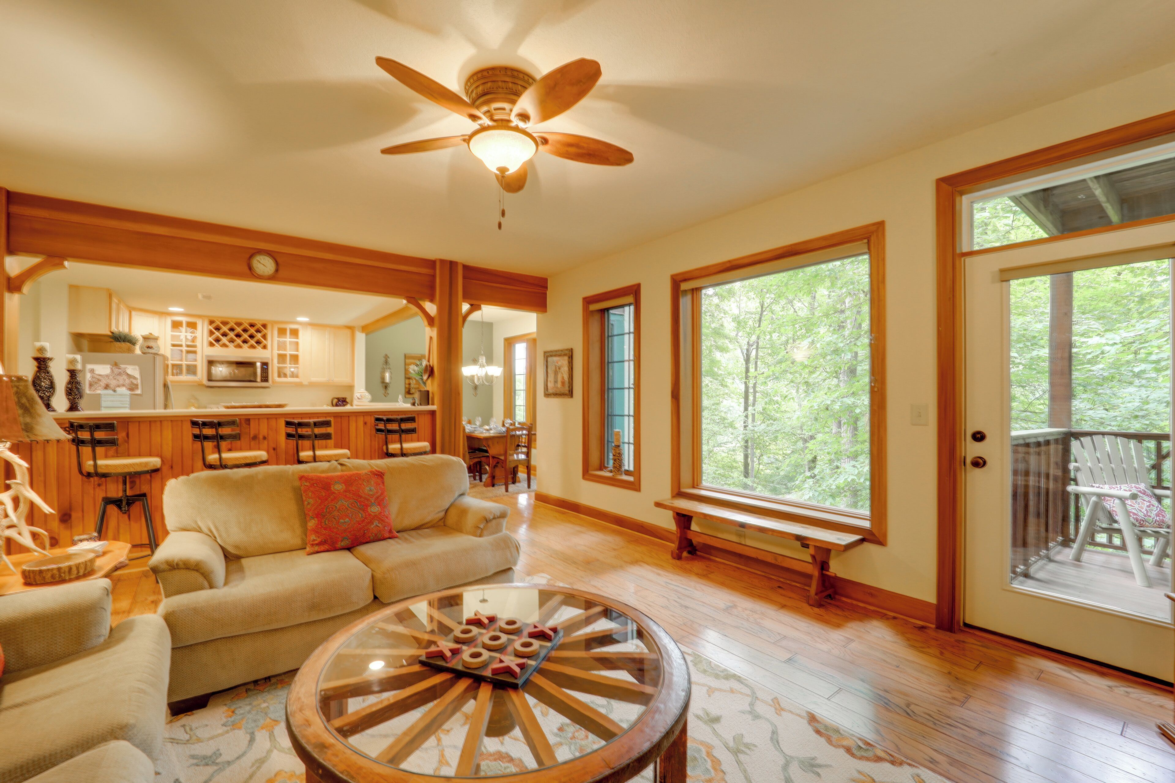 Superb Burnsville Condo w/ Views, Near Asheville!