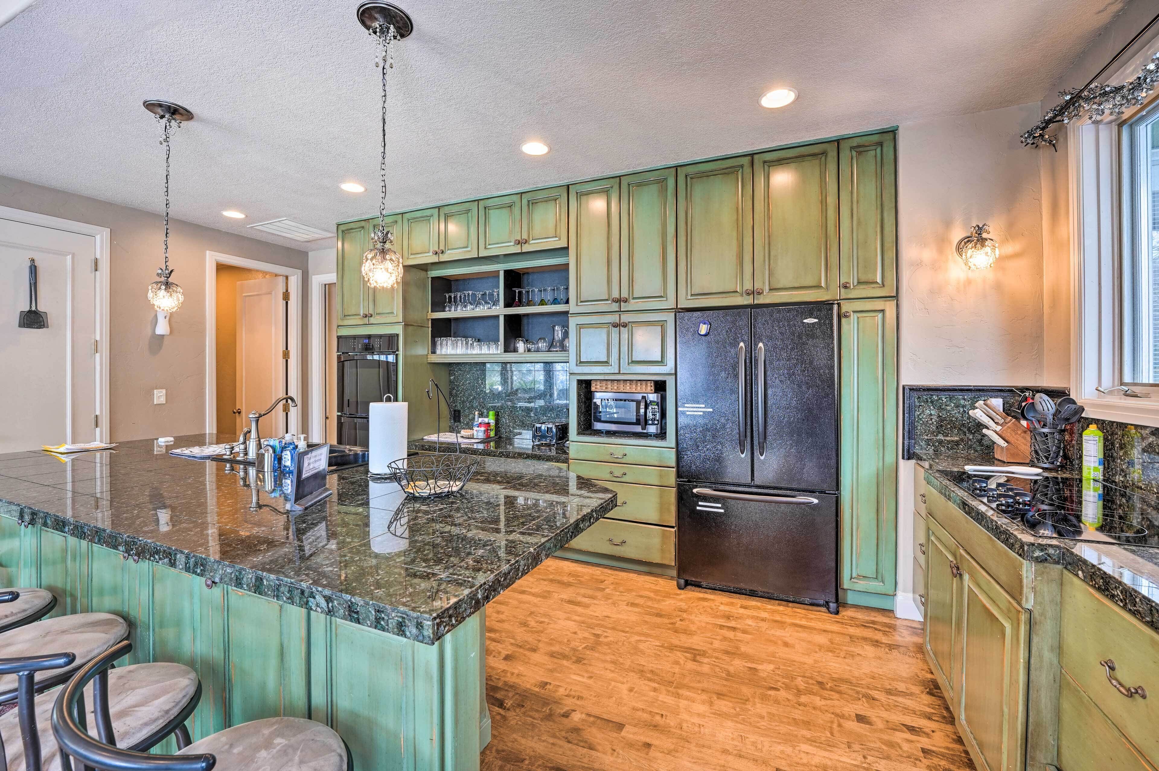 House (4 Bedrooms) | Interior