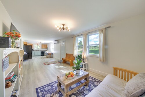 Woodsy Pittston Retreat Near Kennebec River!