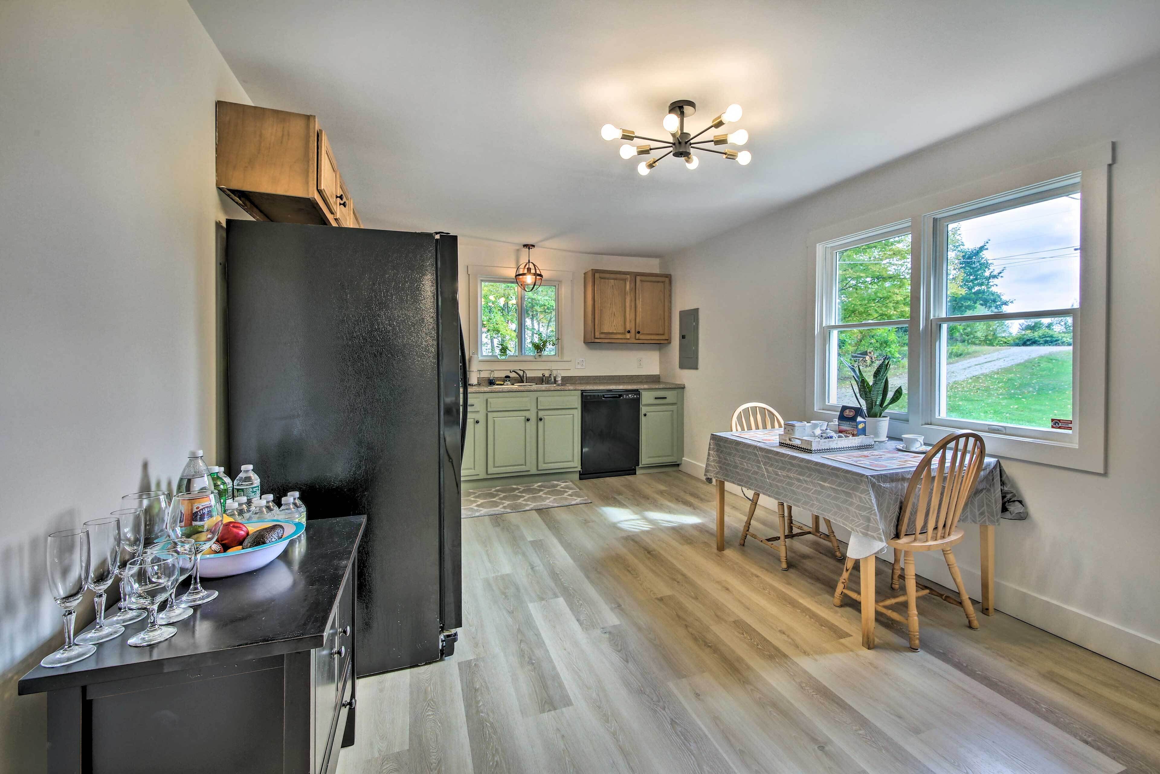 Woodsy Pittston Retreat Near Kennebec River!