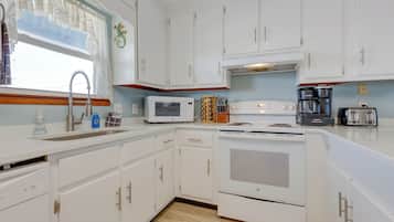 House (4 Bedrooms) | Bahagian dalam