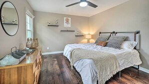Unclassified image, 3 of 31, button - Wilmington Vacation Home Near Masonboro Inlet (Wilmington)