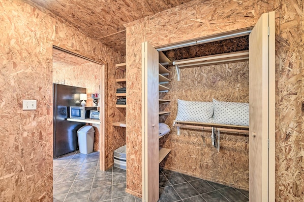 Cottage (1 Bedroom) | Interior - 1 Mi to Belton Lake: Peaceful Temple Escape! (Temple)