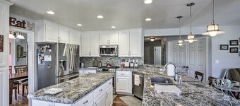 熱情的特哈查比家庭住宅，附甲板和燒烤架！