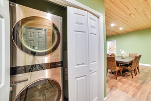 Casa (2 Bedrooms) | Interior