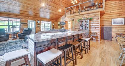 Woodsy Kentucky Escape w/ Game Room & Lake Access!