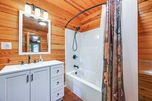 House (5 Bedrooms) | Interior - Kentucky Group Getaway w/ Dock + Lake Access (Burnside)
