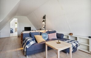 Smart TV y chimenea