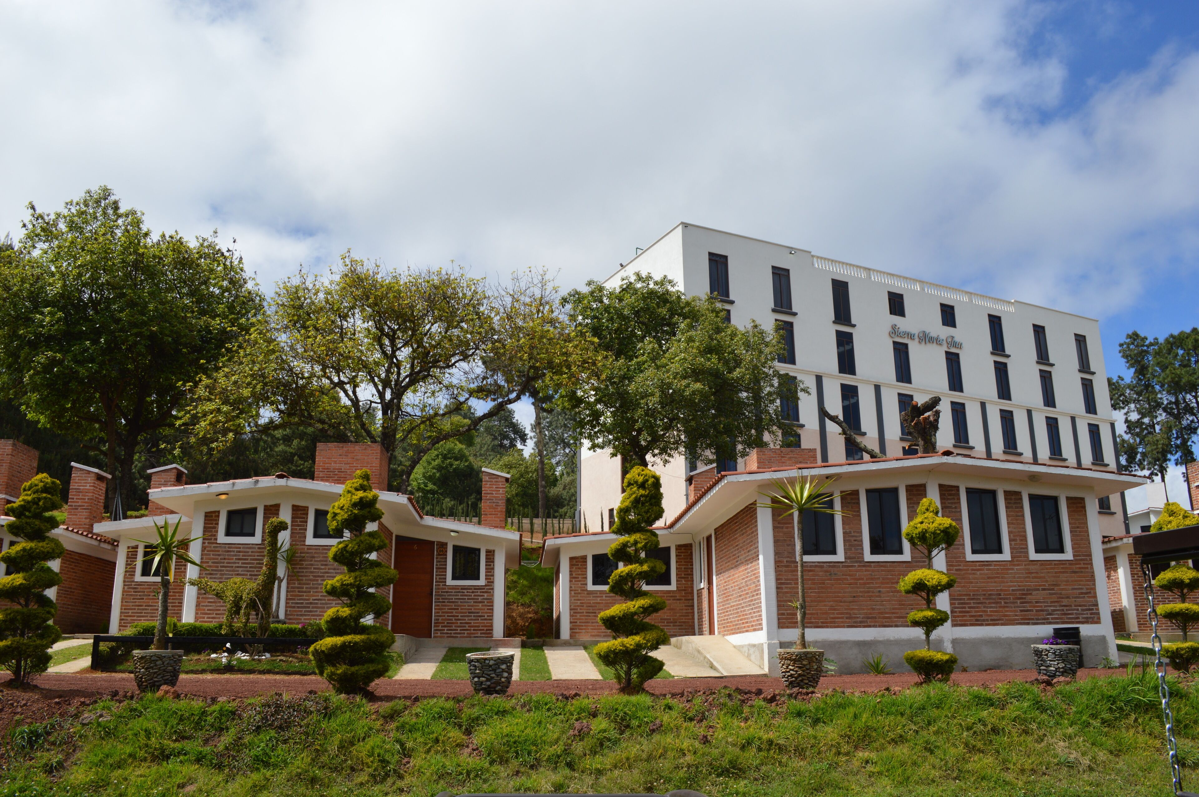Cabaña, 1 habitación, chimenea, en el área del jardín | Tabla de planchar con plancha, wifi gratis y ropa de cama 