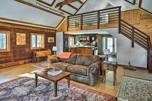 8 Mi to Okemo Mtn: Charming Ludlow Studio!