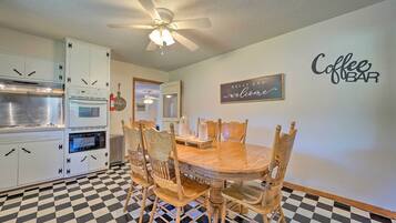 House (3 Bedrooms) | Dining