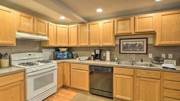 Apartment (2 Bedrooms) | Interior