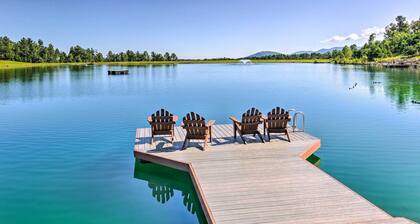 Tranquil Deck: Blue Ridge Mountain Retreat!