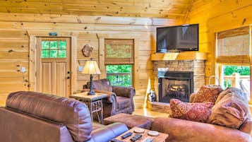 House (2 Bedrooms) | Front of property