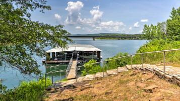 Rumah (2 Bedrooms) | Interior