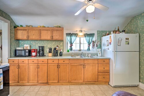 Walk to Chautauqua Lake: Mayville Getaway!