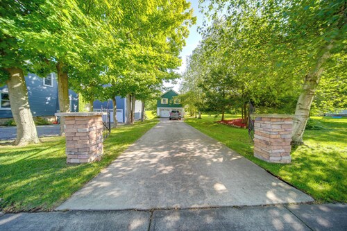 Walk to Chautauqua Lake: Mayville Getaway!